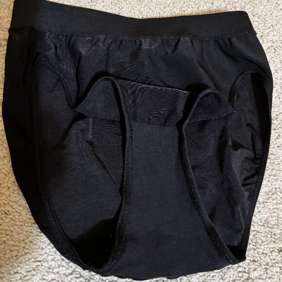 VTG Vanity Fair NWOT Solid Black #13-004 Hi-Cut Brief size 6 - Picture 5 of 5